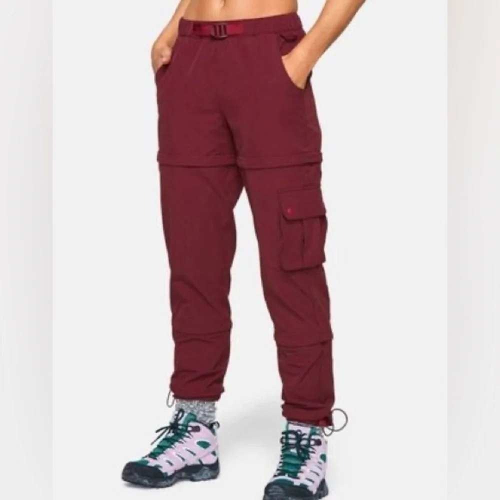 Outdoor Voices RecTrek Zip-Off Pants Womens sz M Maroon Convertible Hiking Cargo